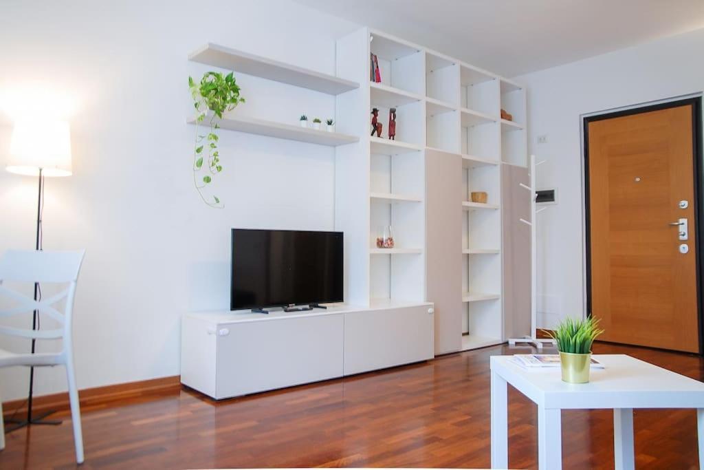 Home & Pet - Milano Trilocale Promenade Santa Giulia Esterno foto