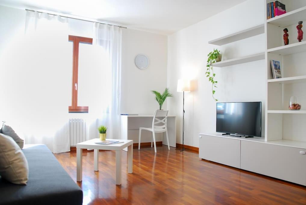 Home & Pet - Milano Trilocale Promenade Santa Giulia Esterno foto